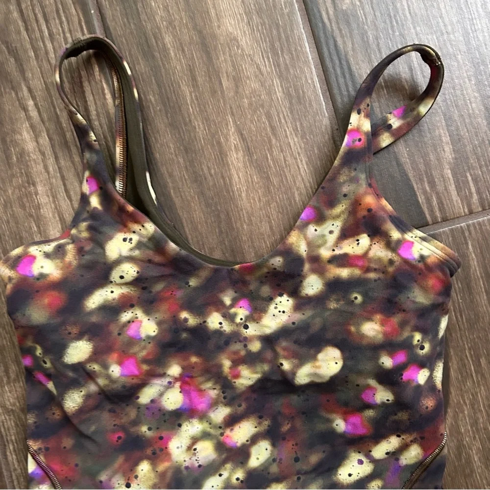 Lululemon Align Tank Top in Soft Focus Splatter Green Multi Sz 4 - Picture 3 of 5